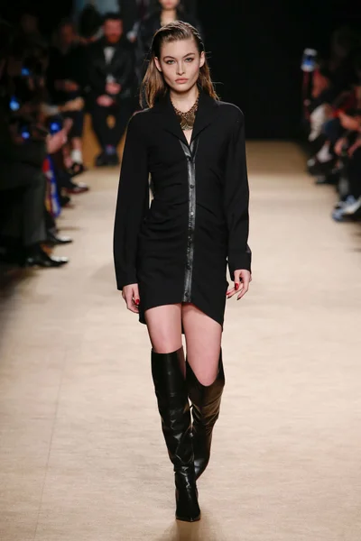 Look 2